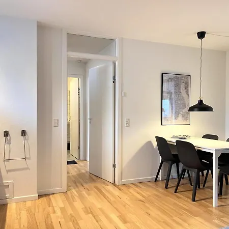 Close To Life Apartment