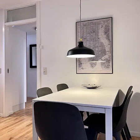 Apartment Close To Life