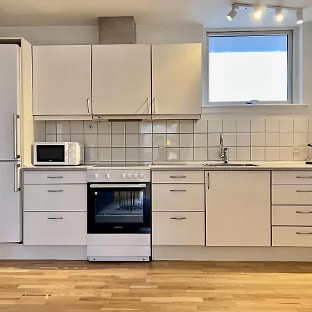 Close To Life Apartment